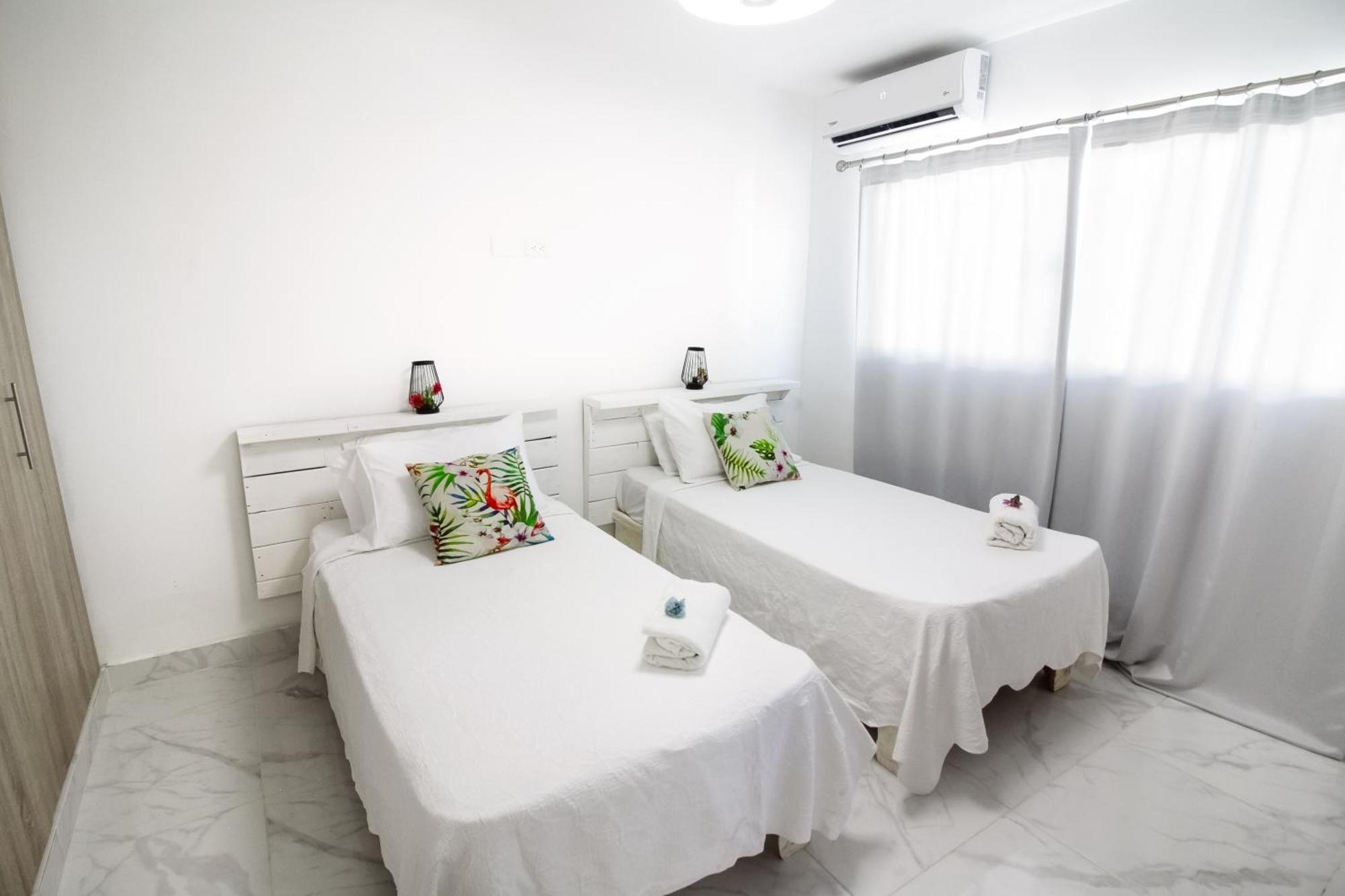 Coconut Paradise Beach Hotel Juan Baron エクステリア 写真